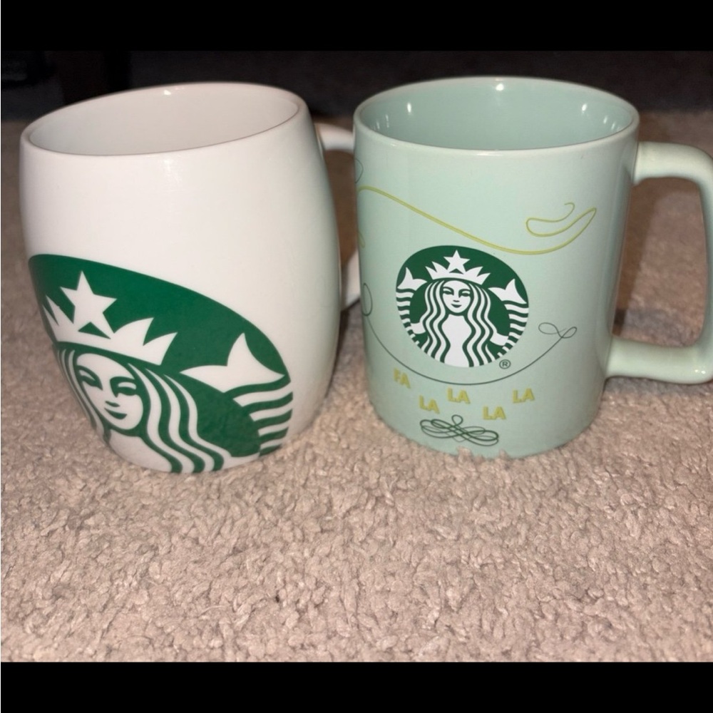 Starbucks Green and White Holiday Mug Duo
